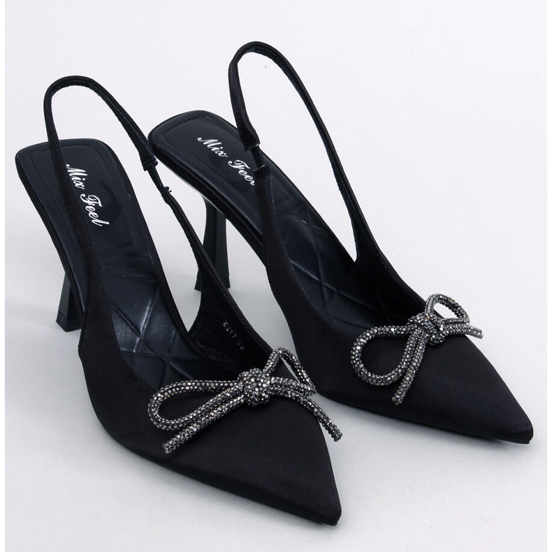 Hannah Black avoimet kantapääpumput musta 1