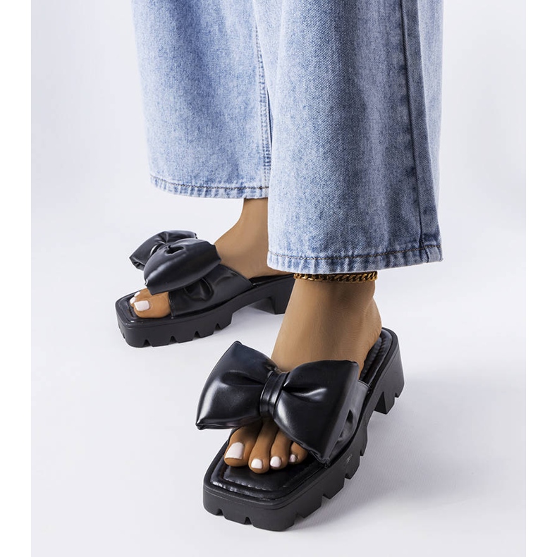 Seastar Bossé mustat liukumäet traktoripohjilla 1