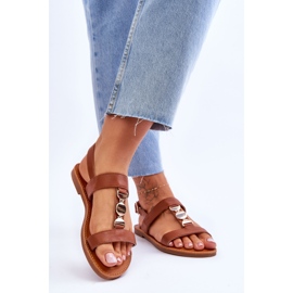 Naisten litteät sandaalit, joissa koristeellinen hihna, ruskea marja 2