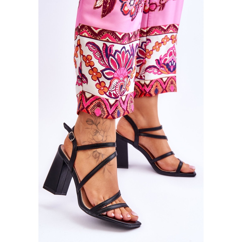 Florentina mustat nahkaiset korkokengät 2