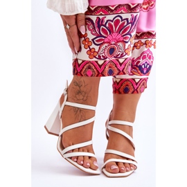 Nahkasandaalit Valkoisella Florentina-korolla valkoinen 1