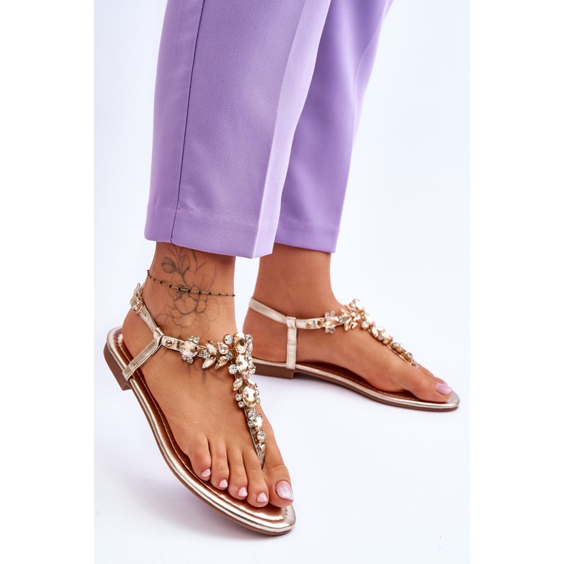 Naisten sandaalit kivillä Kultainen Lenis 2