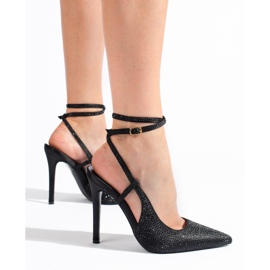 Shelovetin mustat korkokengät, joissa kristalleja 1