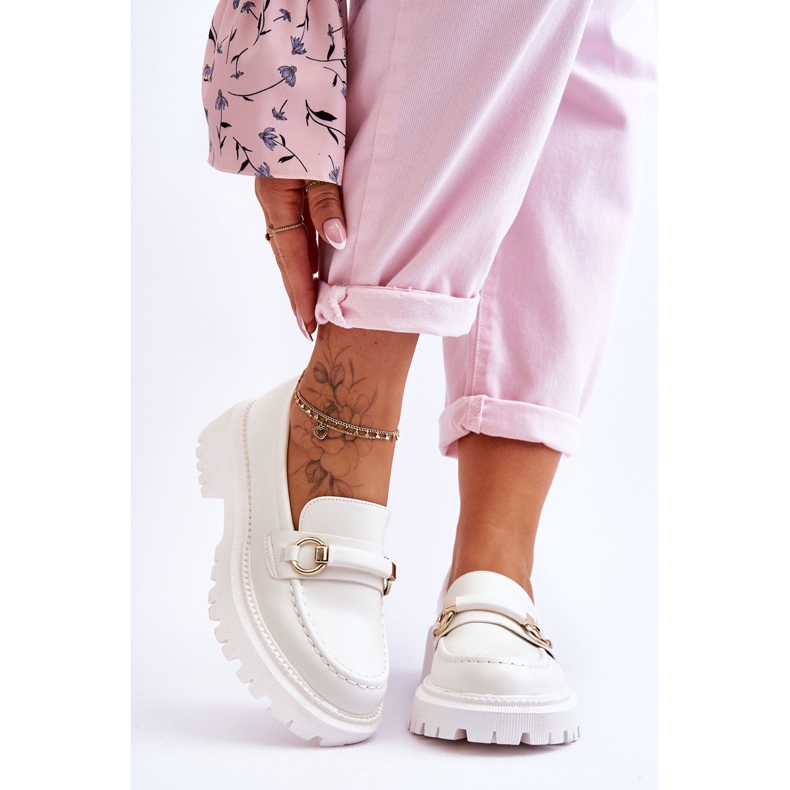 FG1 Naisten loaferit massiivisella alustalla valkoinen Calypso 1