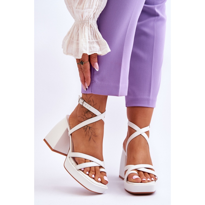 FS1 Muodikkaat White Secret Rose -korkokengät ja -sandaalit valkoinen 1