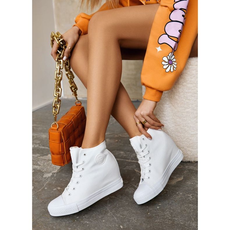 Naisten lenkkarit Big Star White FF274A192 valkoinen 4