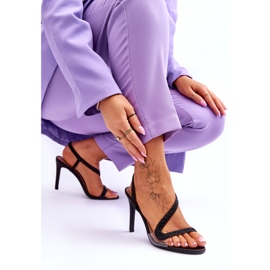 Naisten liukuminen -korkealla paahdetut sandaalit kiiltävät mustat 6