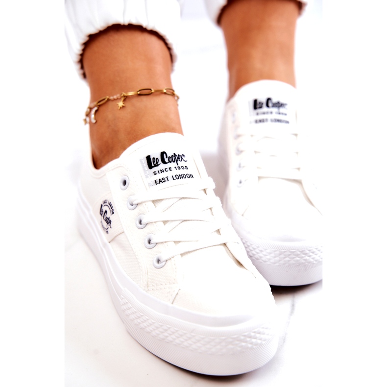 Tennarit Lee Cooper LCW-22-31-0837L Valkoisella alustalla valkoinen 4