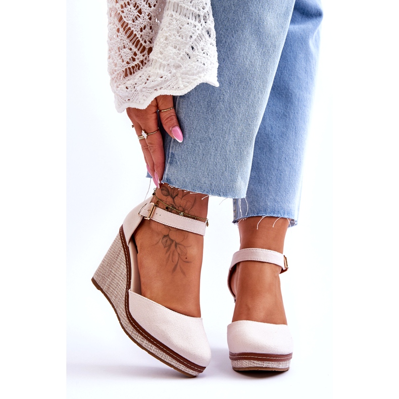 PS1 Naisten klassiset kiila sandaalit beige malani 1