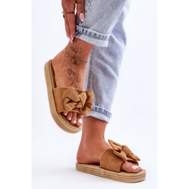 FK1 Camel Fency naisten mokkanahkaiset tossut rusetilla ruskea 1