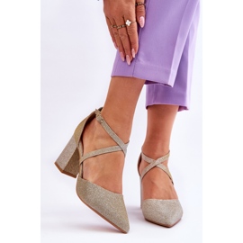 WS1 Muodikkaat kiiltävät pumput kultaisella Galaxy-korolla kultainen 1