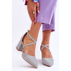 Muodikkaat kiiltävät pumput hopeisella Galaxy-korolla hopea 1