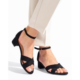 Shelovetin mustat mokkanahkaiset matalakorkoiset sandaalit 1