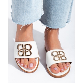 Naisten valkoiset tossut kultakoristeilla Shelovet valkoinen 2